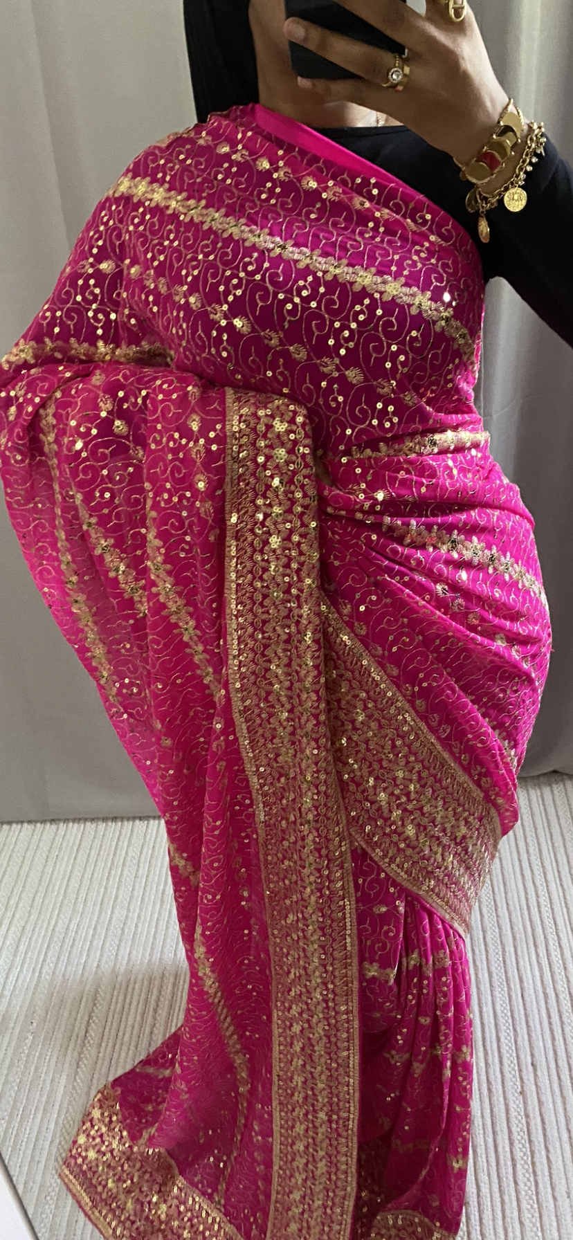 Saree Pinky