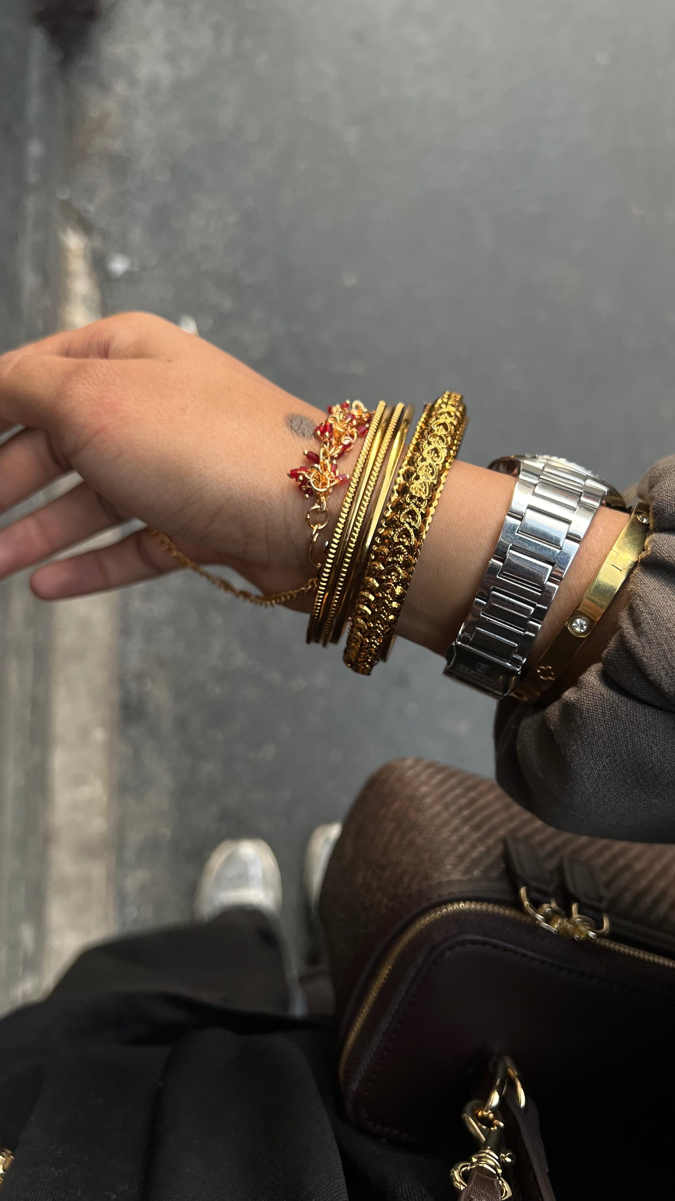 Bracelet main + bracelets
