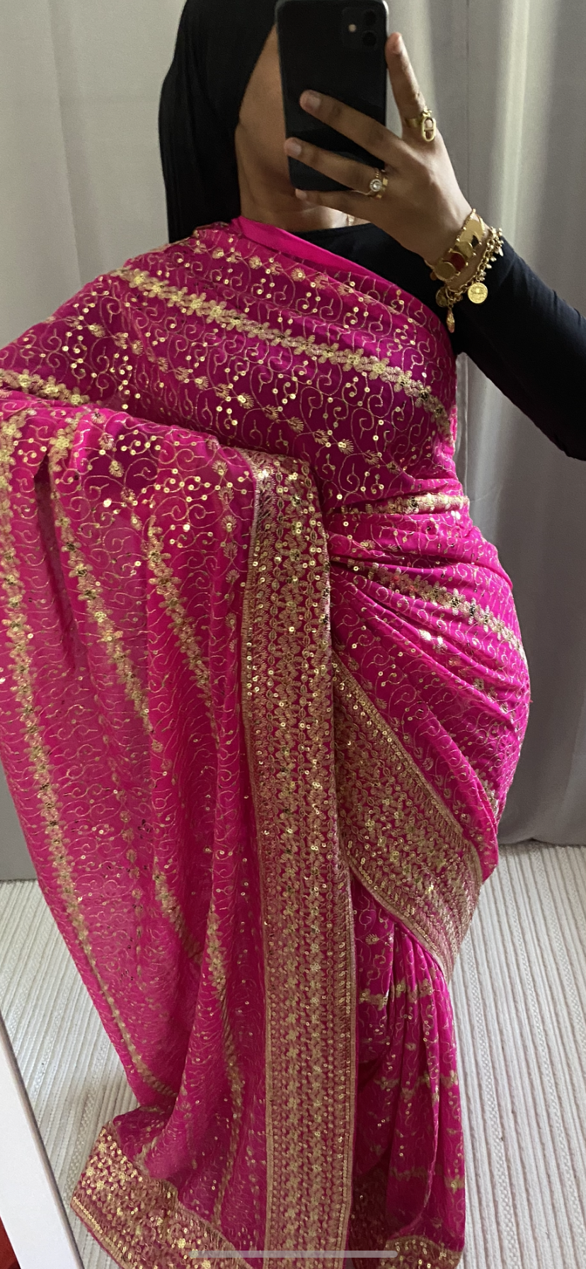 Saree Pinky