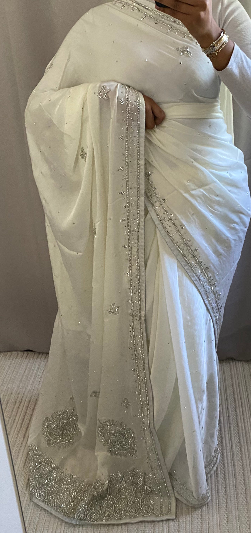 Saree Manel