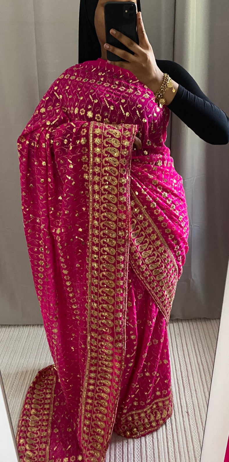 Saree Pinky